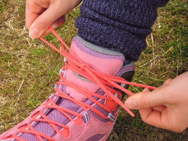 トレッキングシューズ（登山靴）の履き方